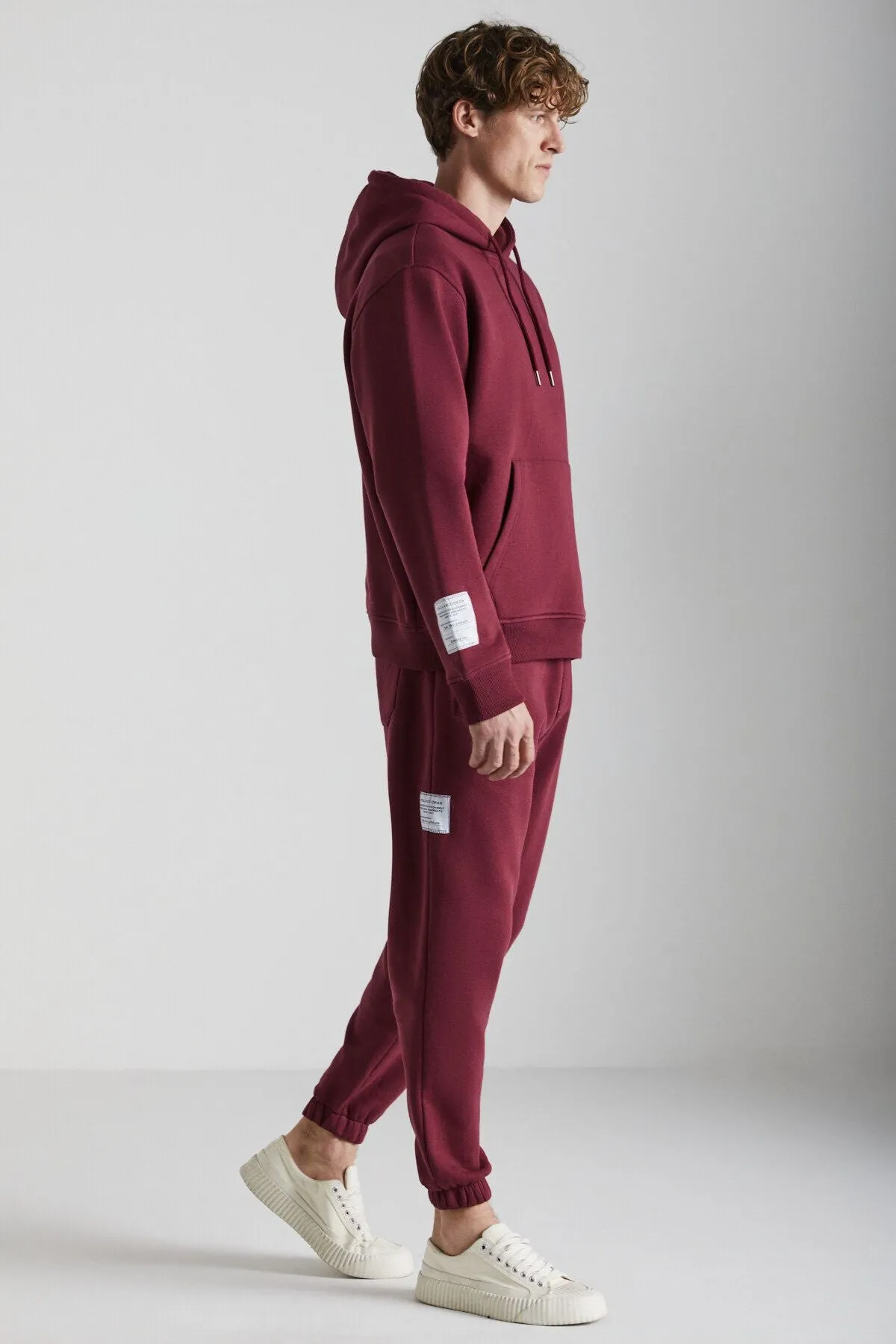Ashbourne Men's Oversize Kangaroo Pocket Arm Label Detailed Organic Cotton Bordeaux Tracksuit Set