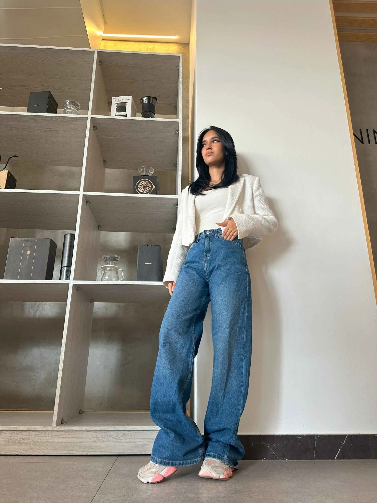 Baggy - Mid Blue Wash Jeans.
