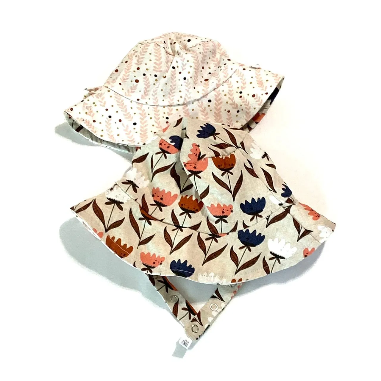 bucket hat in Organic Tulip