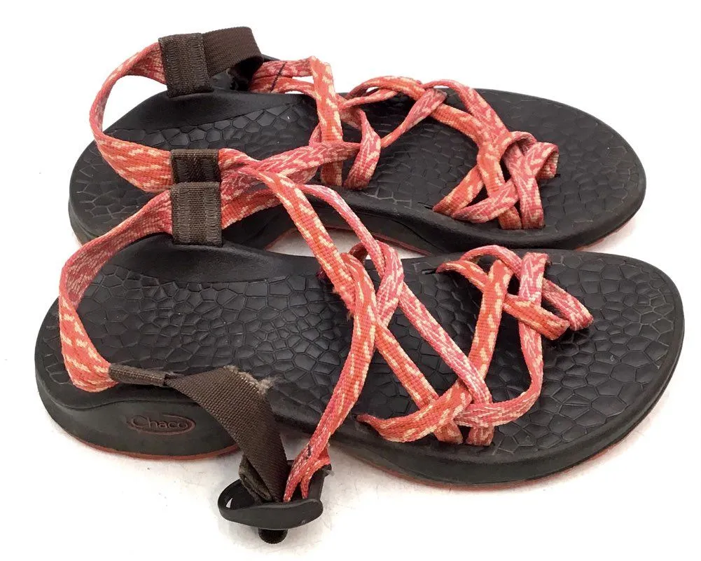 Chaco Women's Pink Strappy Sandals - Size 6