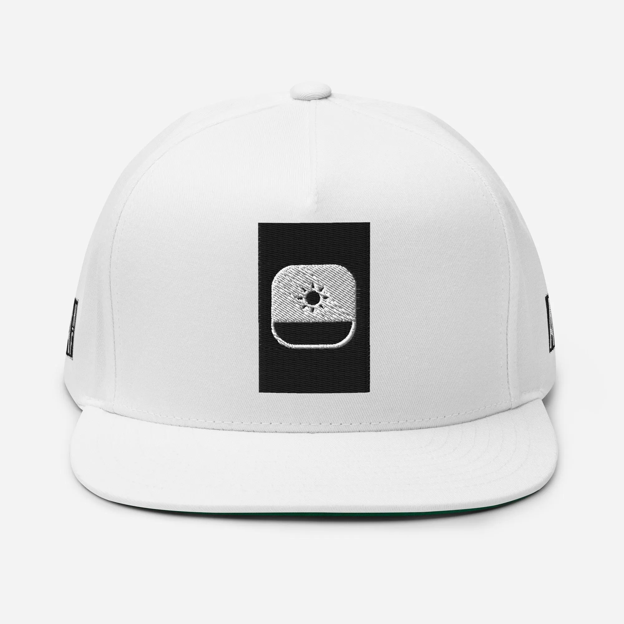 Embroidered Flat Bill Snapback Cap White Streetwear Yupoong The Ascension High Fashion BLACK SUN