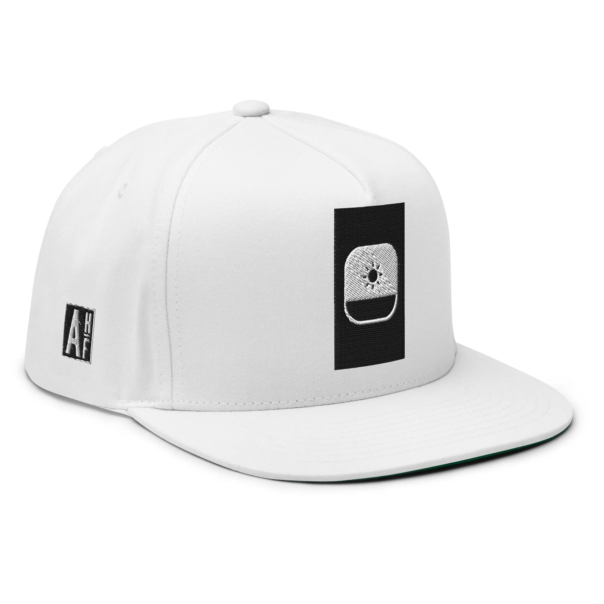 Embroidered Flat Bill Snapback Cap White Streetwear Yupoong The Ascension High Fashion BLACK SUN