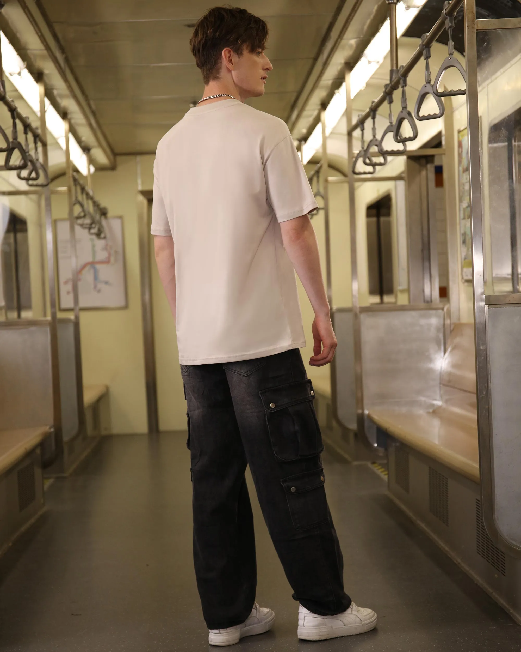 Essential Baggy Jeans: Black with Multiple Side Pockets-Mexico Local Delivery