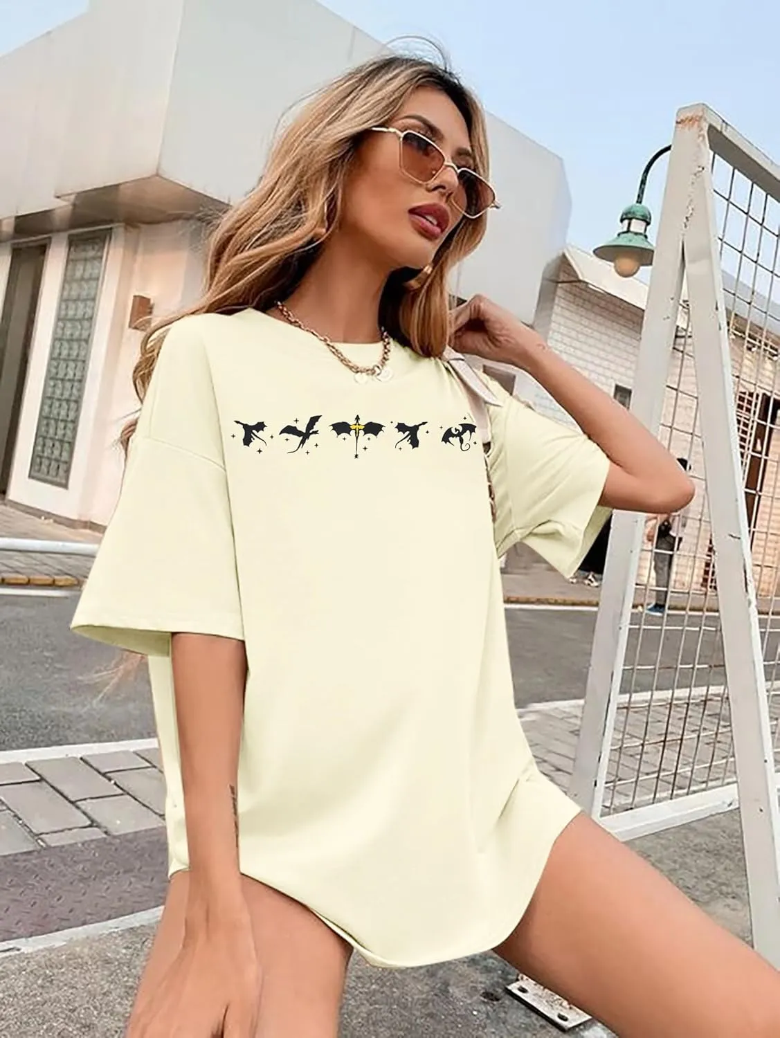 Fourth Wing Shirt Basgiath Graphic Tee Women Gragon Rider Shirts Graphic Tees Book Oversized Shirts