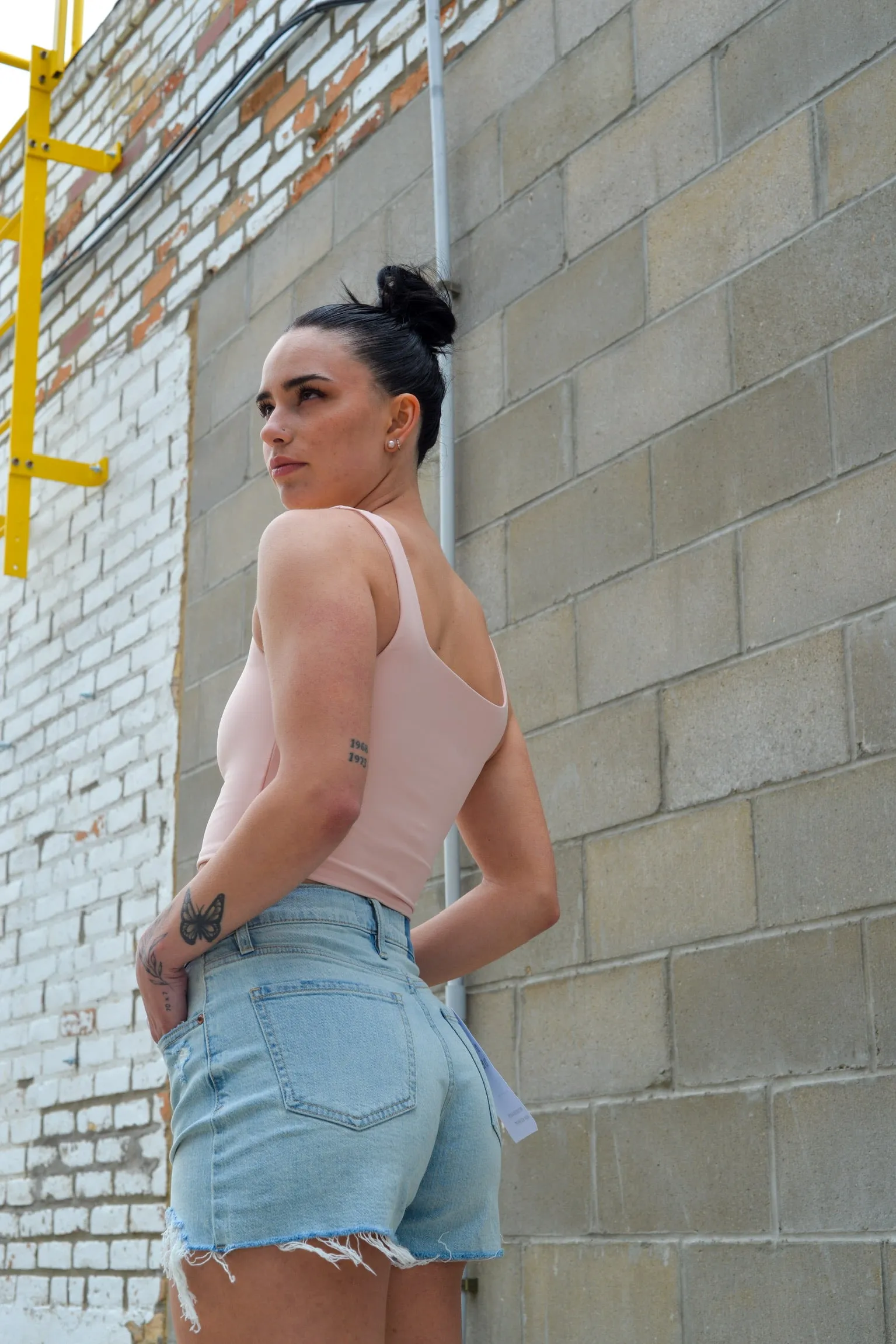 GIFTED VINTAGE SHORTIE