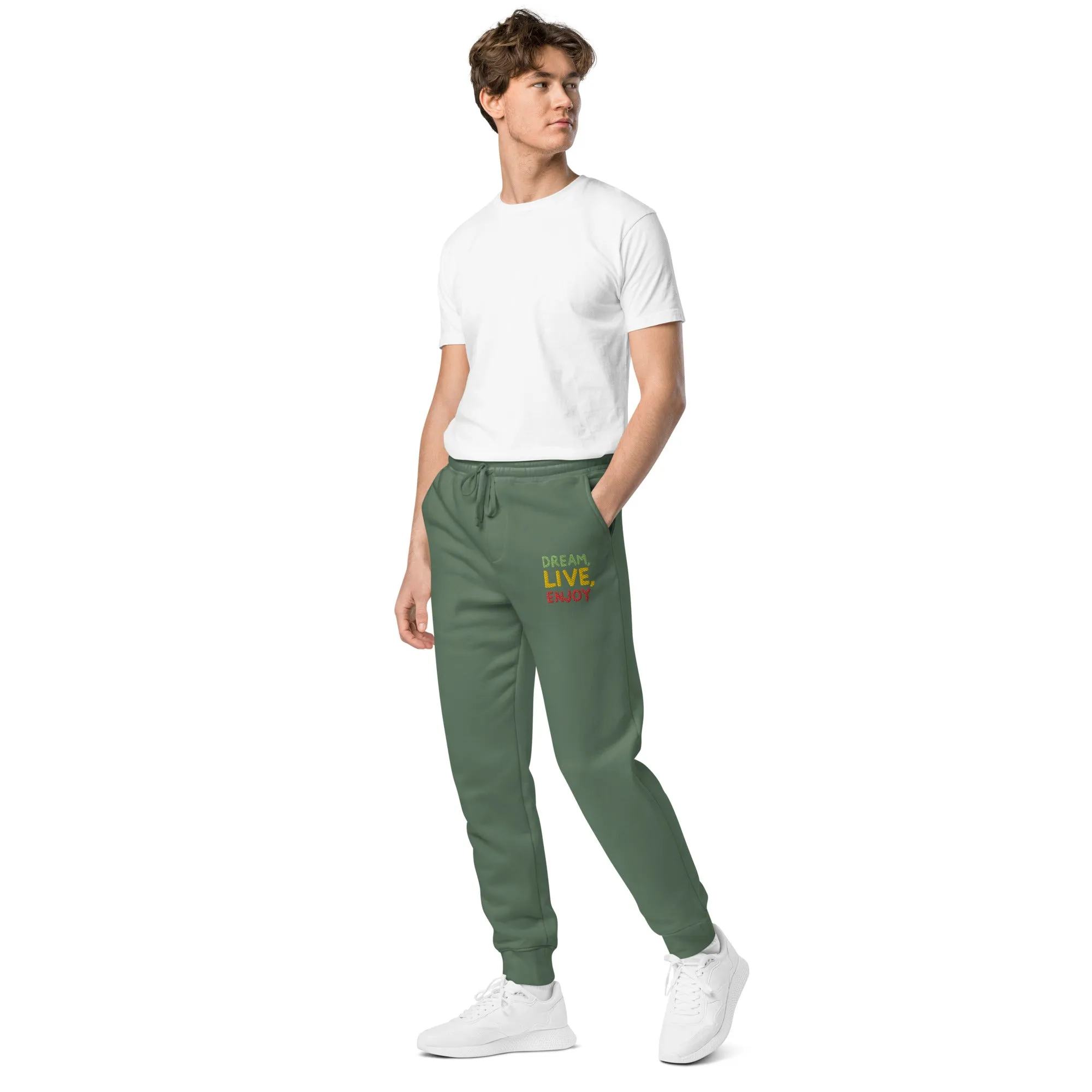 Green pigment-dyed sweatpants