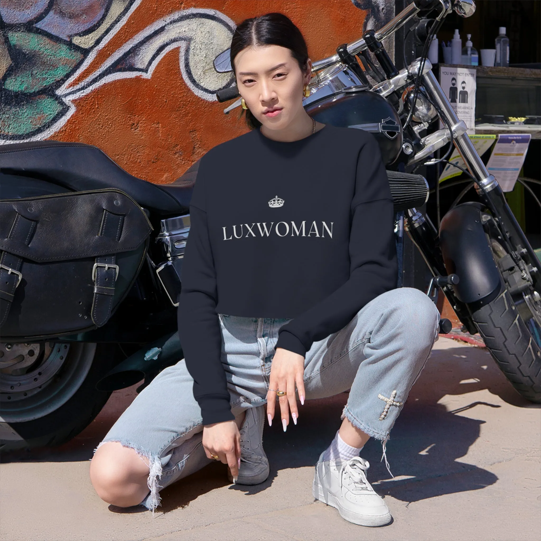 LUXWOMAN Breathable Fleece Cropped Sweatshirt