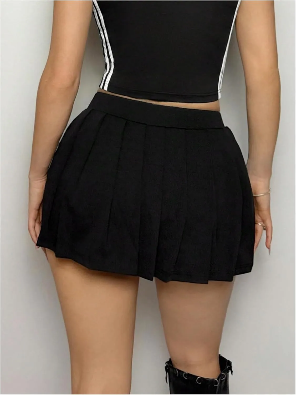 Milumia Women Y2k High Slit Mini Skirt Low Rise Criss Cross Pleated Tennis Skirts