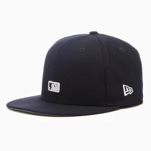 New Era New York Yankees Reverse Logo 59FIFTY Fitted Cap