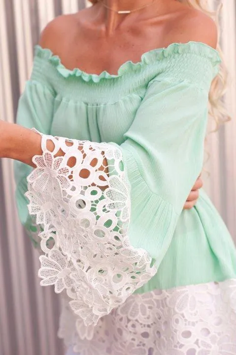 Off Shoulder Lace Splice Long Sleeve Tops Blouse