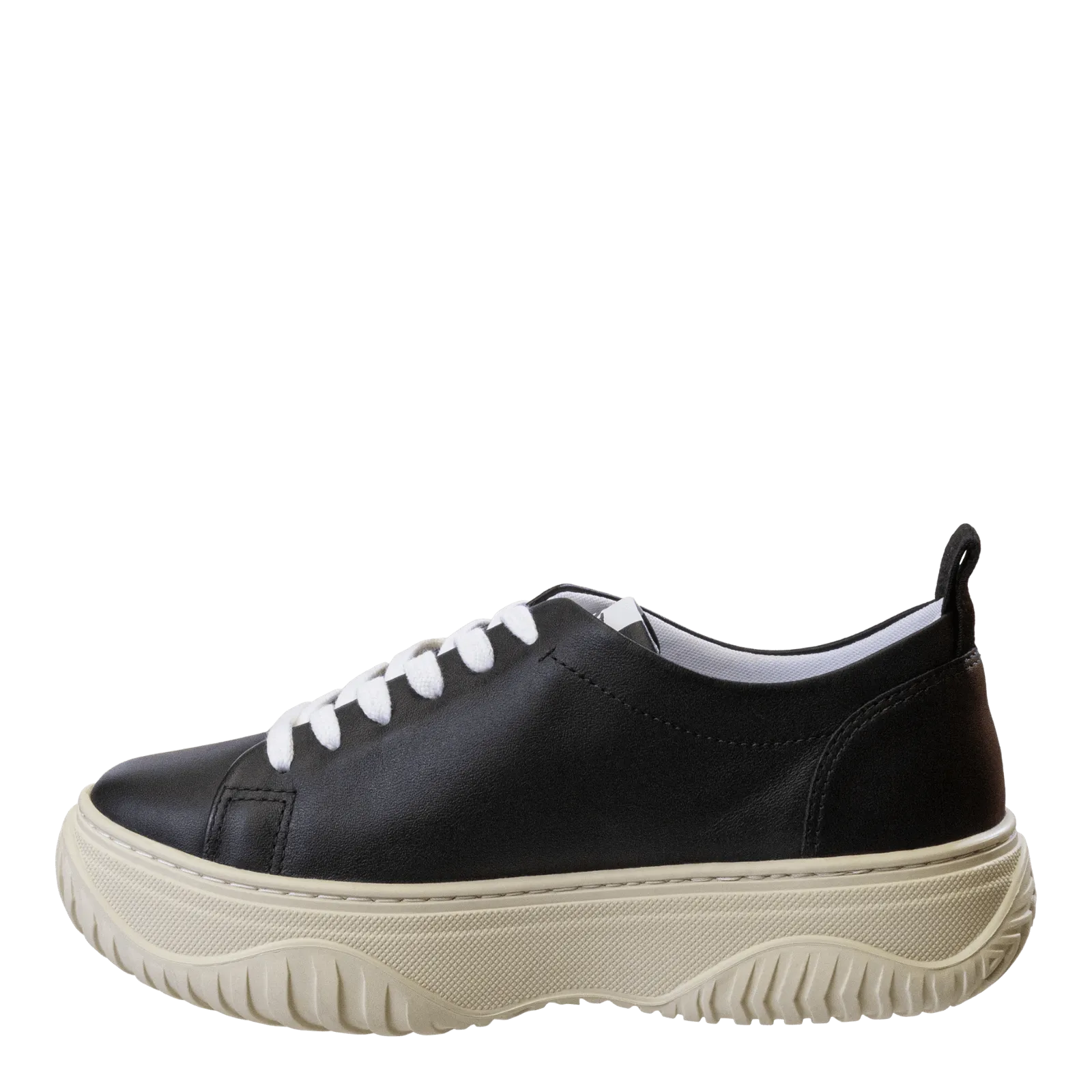 Pangea Platform Sneakers • Black