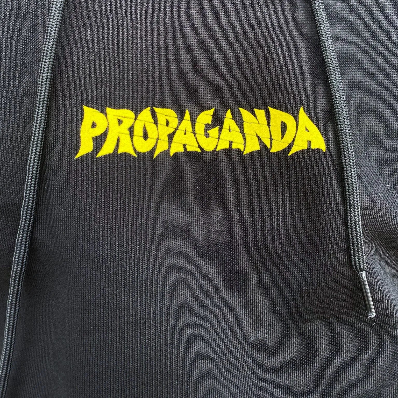Propaganda felpa con cappuccio da uomo Ribs Demoni 323-01 nero