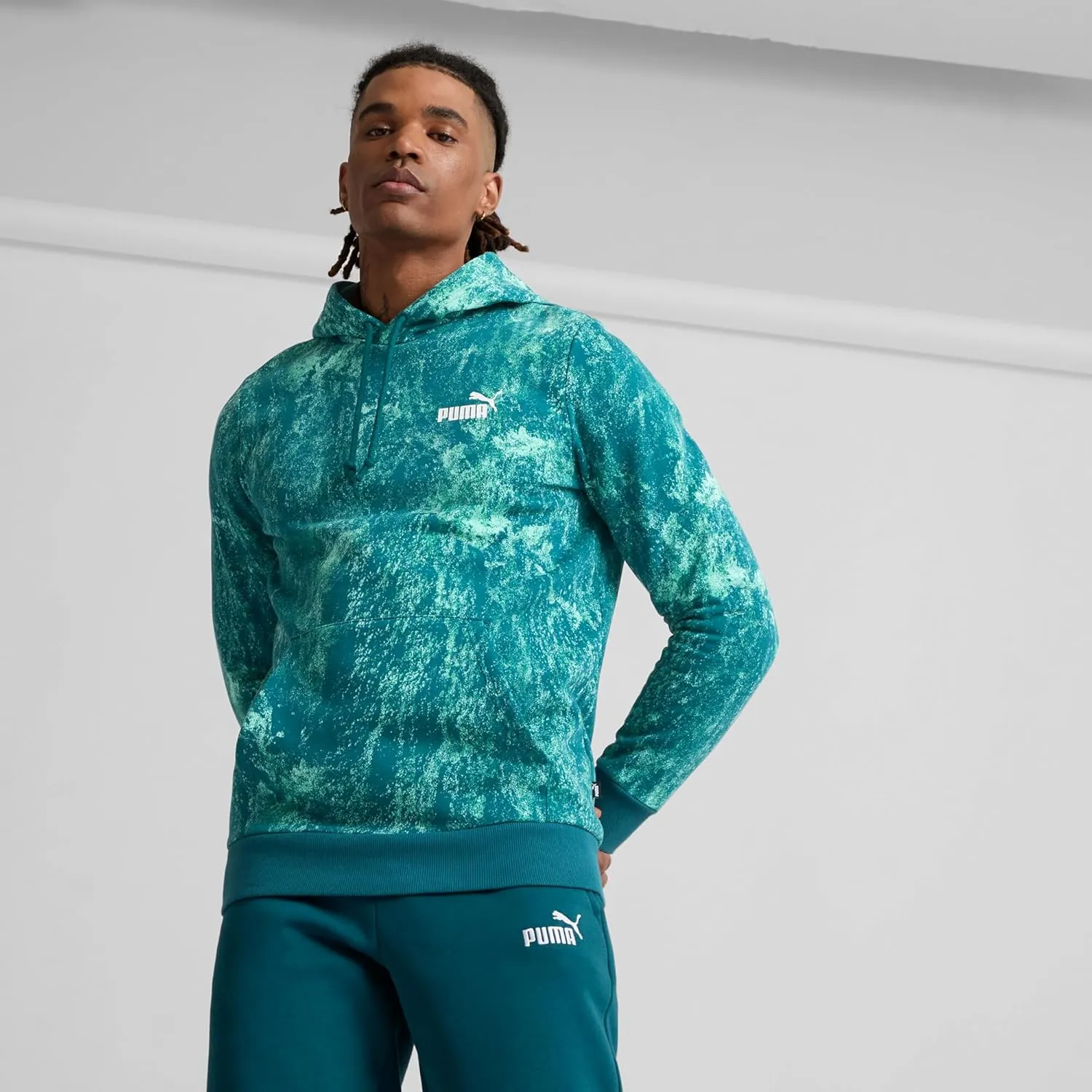 PUMA Men's Graphic Hoodie