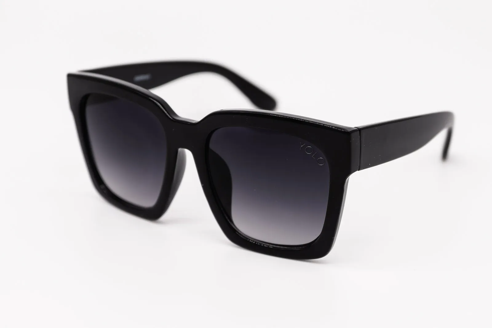 "Tootsie" Oversized Framed Square Fashion Sunglasses