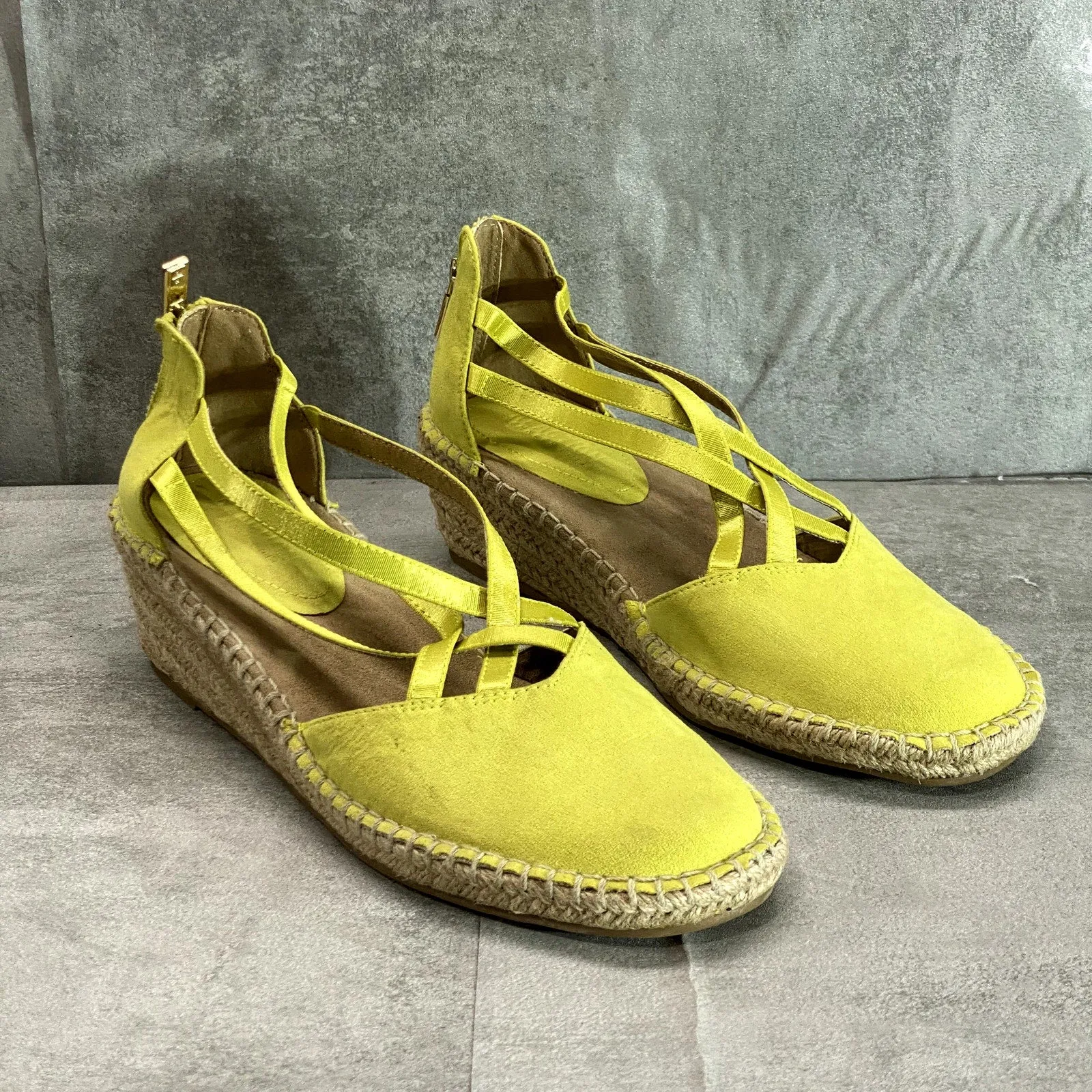 REACTION KENNETH COLE Women's Yellow Clo Elastic Espadrille Wedge Sandals SZ8.5