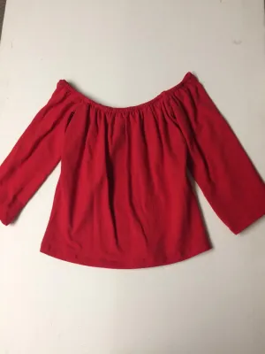 RED ON/OFF SHOULDER TOP