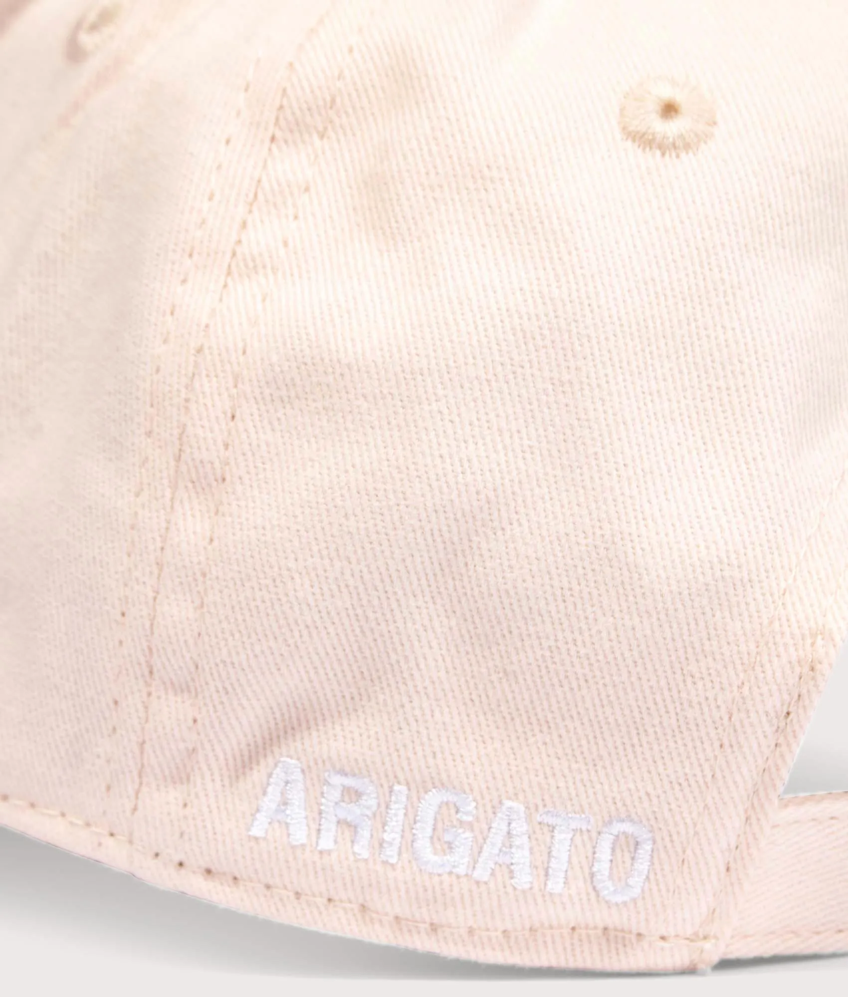Rouge Bee Bird Cap