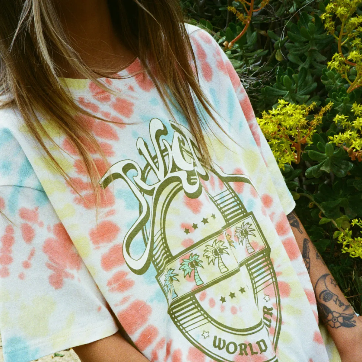 RVCA Women's World Tour Oversized T-Shirt