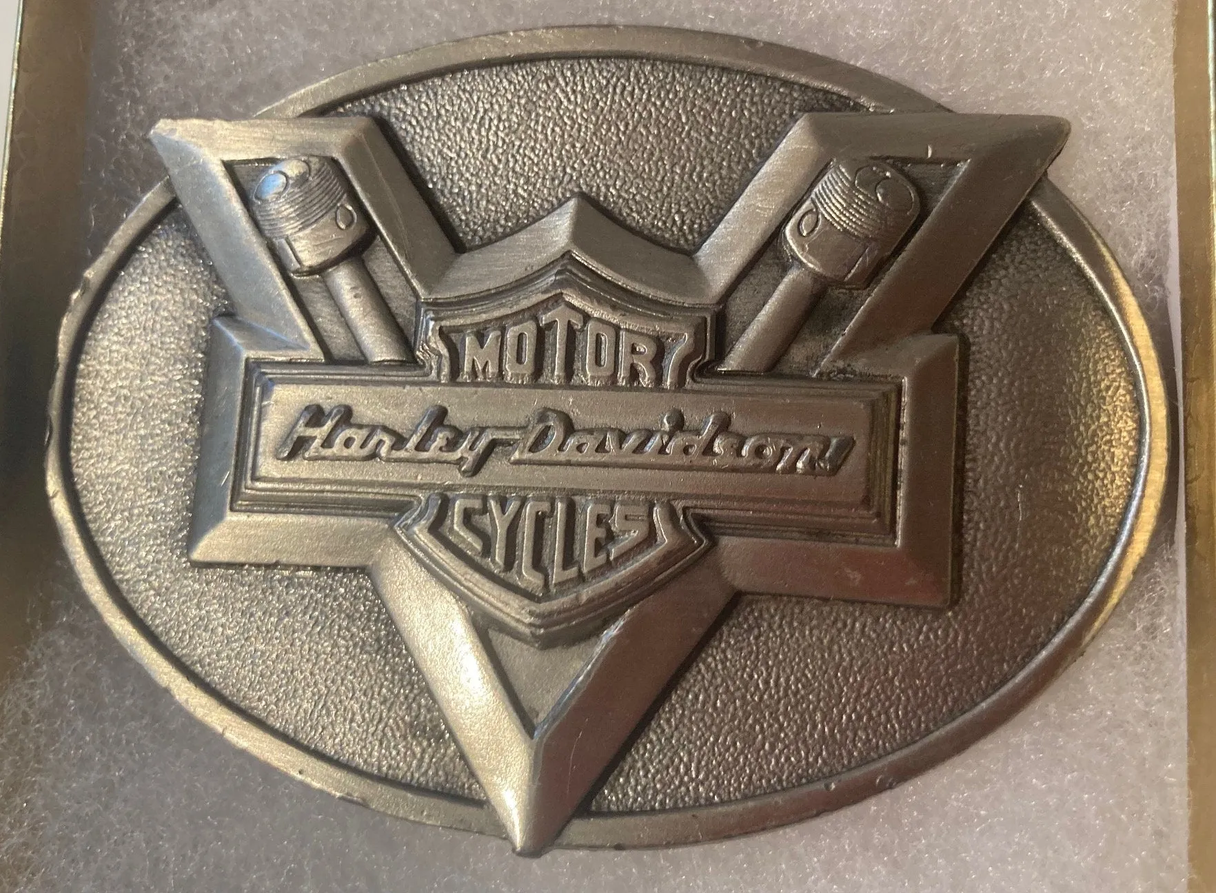 Vintage 1983 Metal Belt Buckle, Harley Davidson, Motorcycle, V Twin, Fatboy, Springer, Softtail, Sportster, 3 1/2" x 2 1/2", Heavy Duty