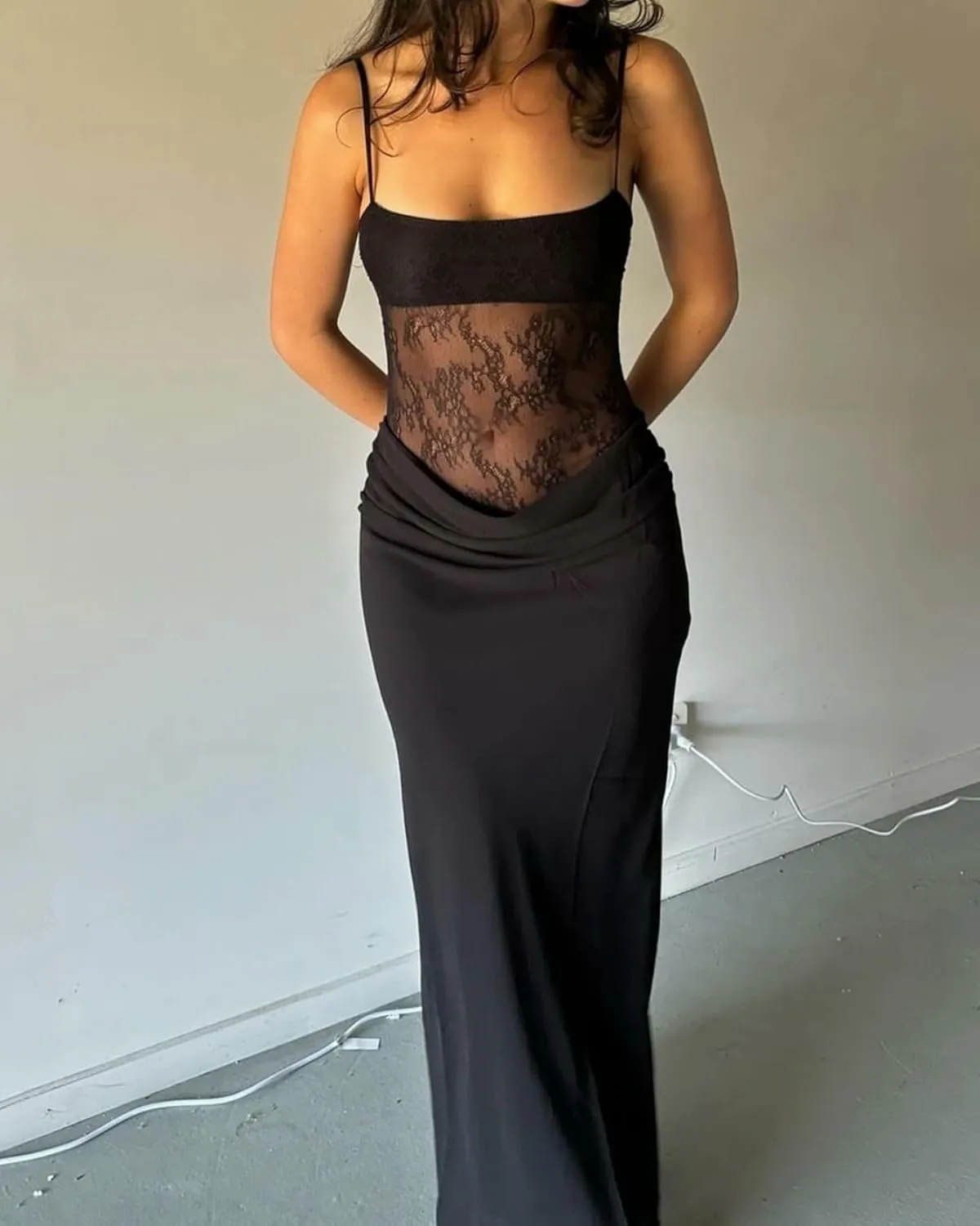 Women Spaghetti Strap Maxi Dress Sexy Cut Out Lace Patchwork Bodycon Long Dress Going Out Party Cocktail Evening Dresses