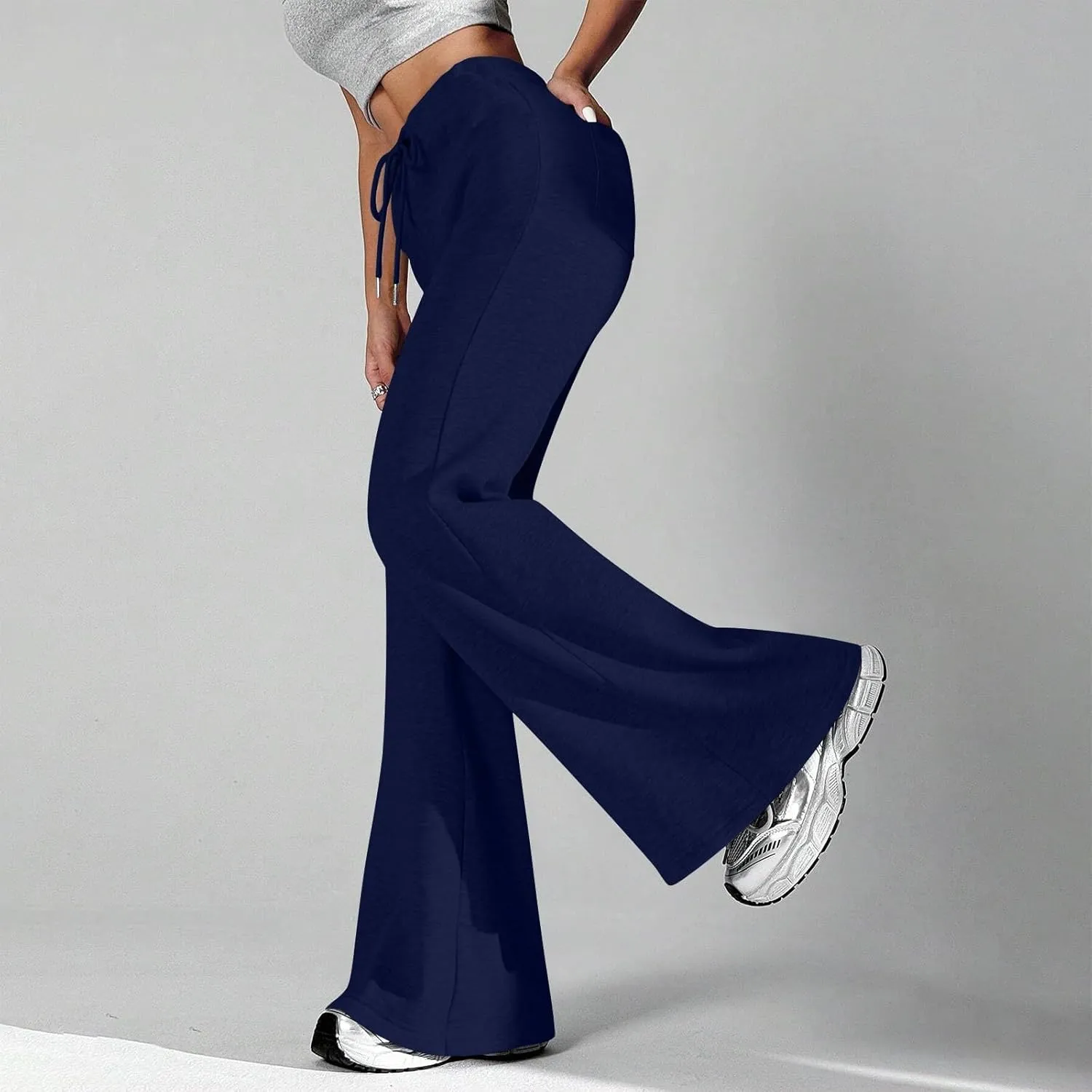 Women Wide Leg Sweatpants High Waisted Baggy Flare Sweatpants Plus Size Drawstring Flare Pants with Pockets