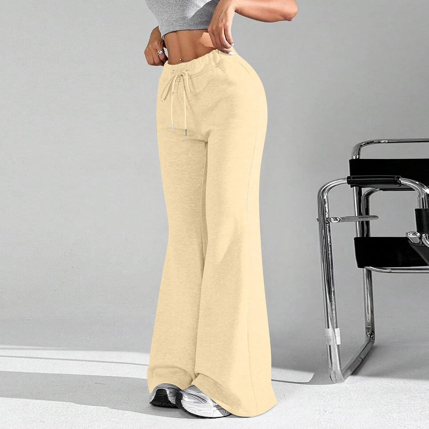 Women Wide Leg Sweatpants High Waisted Baggy Flare Sweatpants Plus Size Drawstring Flare Pants with Pockets