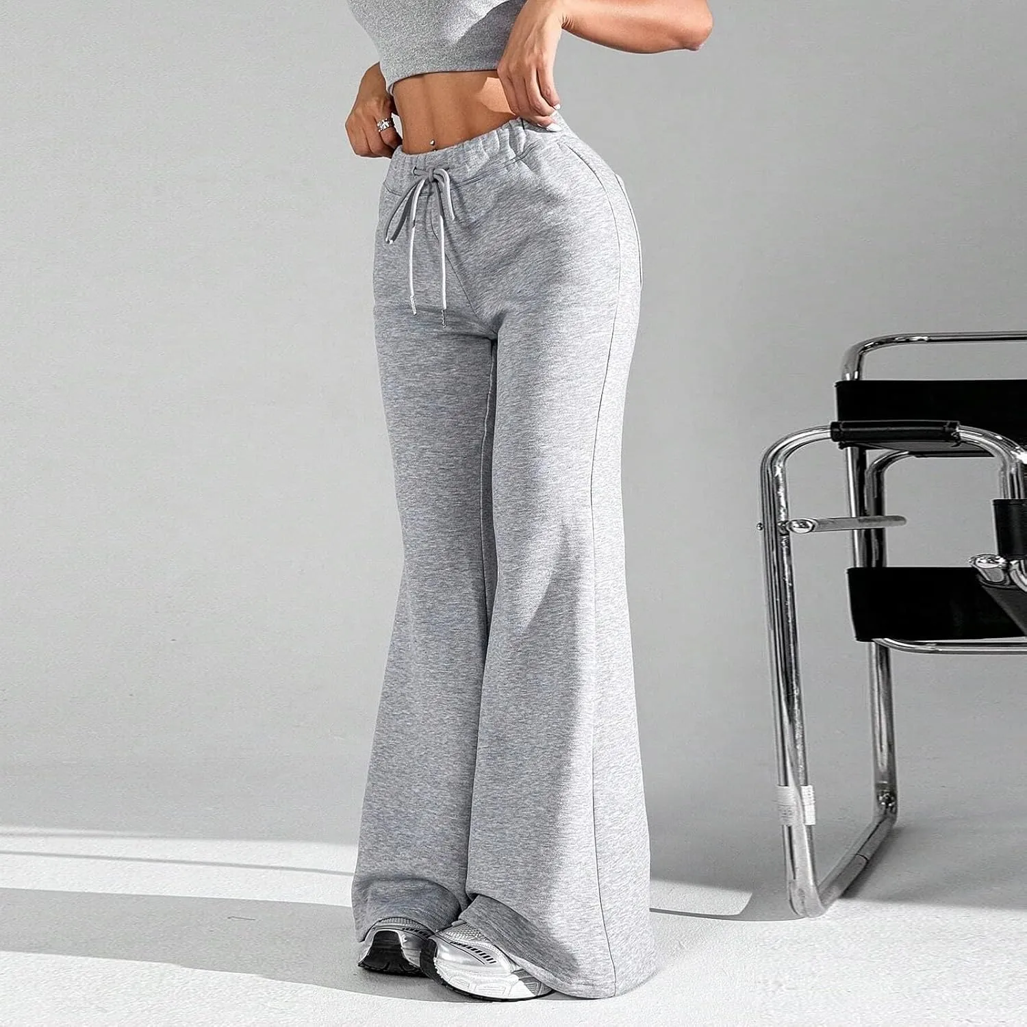 Women Wide Leg Sweatpants High Waisted Baggy Flare Sweatpants Plus Size Drawstring Flare Pants with Pockets