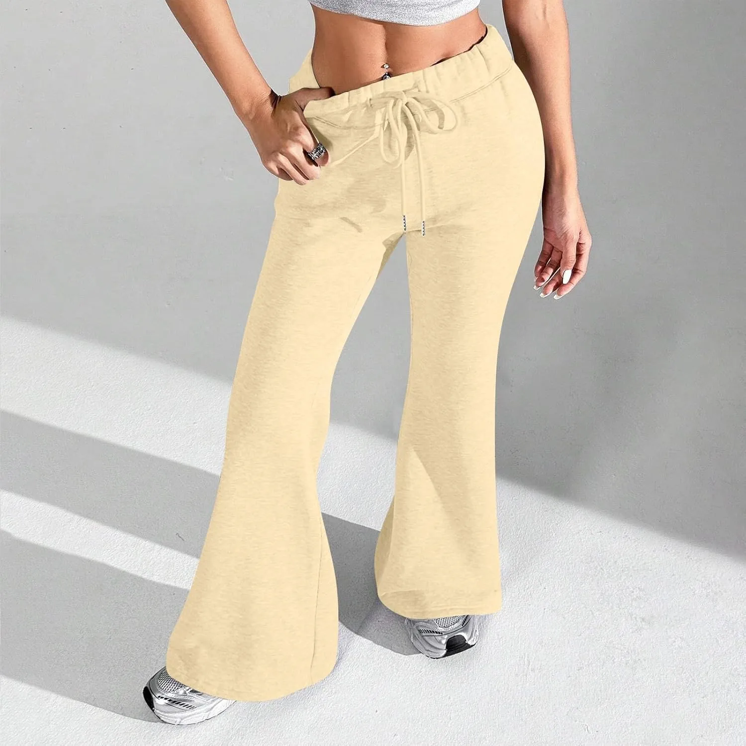 Women Wide Leg Sweatpants High Waisted Baggy Flare Sweatpants Plus Size Drawstring Flare Pants with Pockets