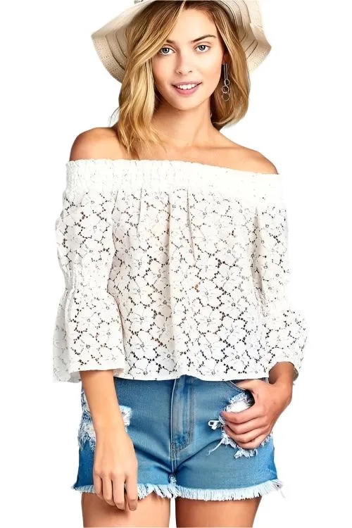 Womens 3/4 In Long Sleeve Off Shoulder Floral Lace Top