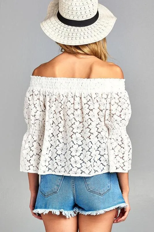 Womens 3/4 In Long Sleeve Off Shoulder Floral Lace Top