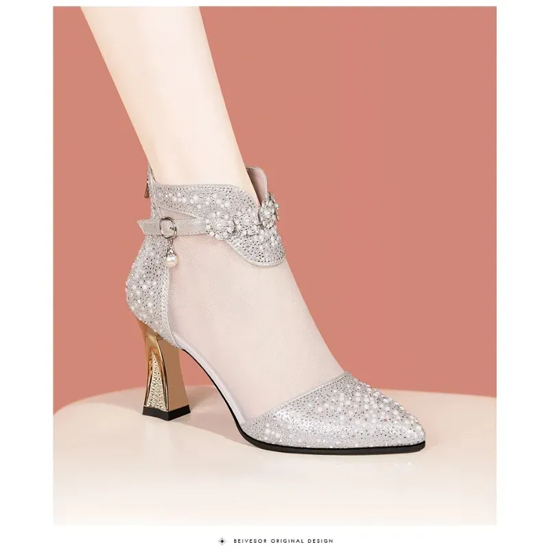 Women's Versatile Thick Heel Flower Shoes