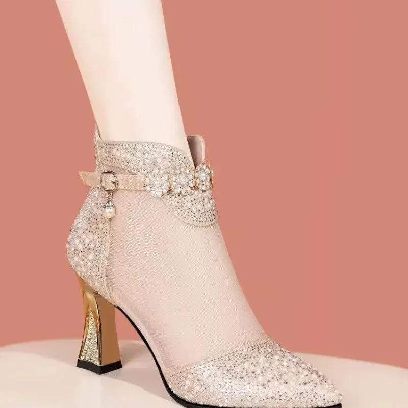 Women's Versatile Thick Heel Flower Shoes