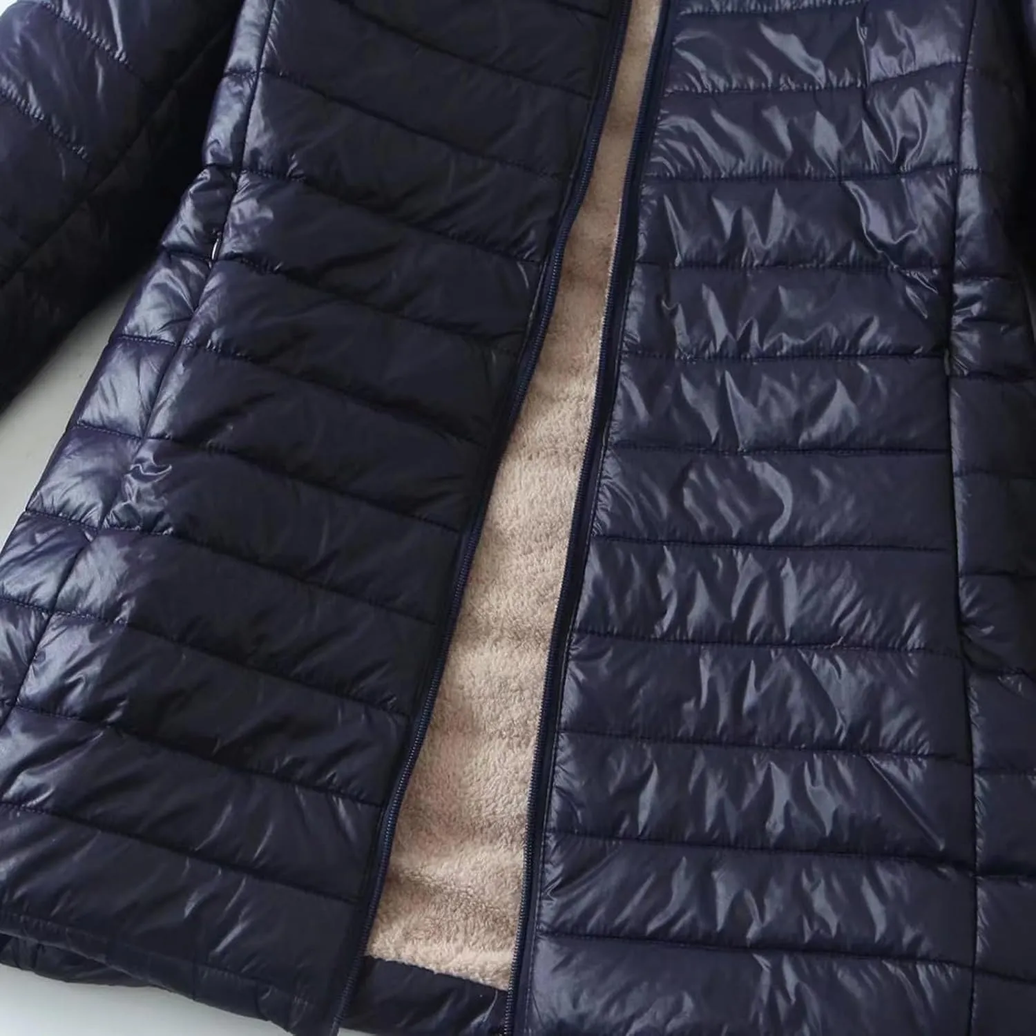 XUNRYAN Sherpa Fleece Jackets for Women Trendy Puffer Jacket Zip Up Packable Quilted Lightweight Winter Down Coats Short
